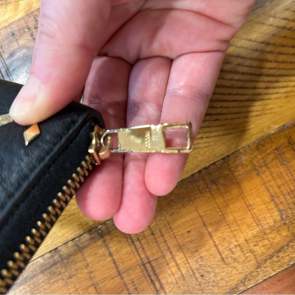 Fossil Wallet - Picture 6 of 6